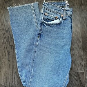Zara Jeans